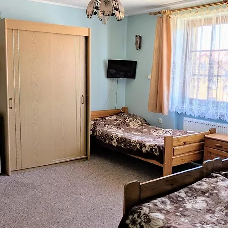 Roza Wiatrow בית הארחה 3*