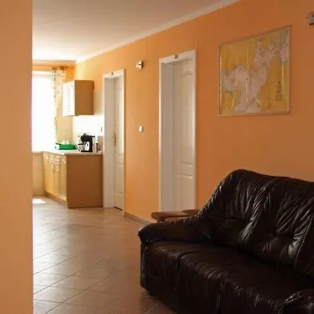 Roza Wiatrow רובי