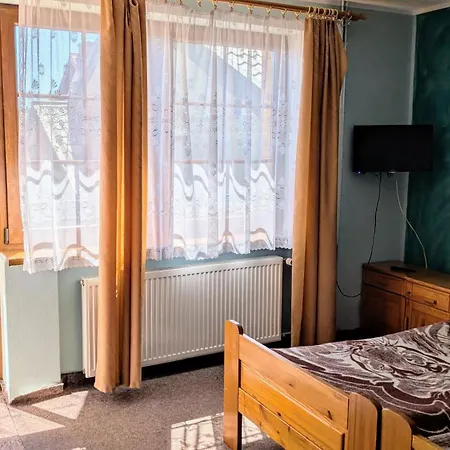 Roza Wiatrow 3* רובי