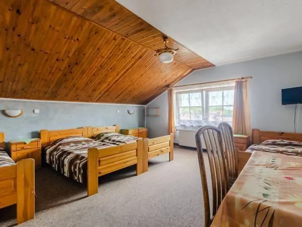 Pensionat Roza Wiatrow 3*