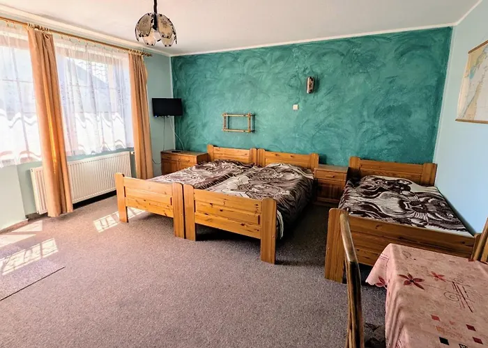 Roza Wiatrow Pensionat 3*